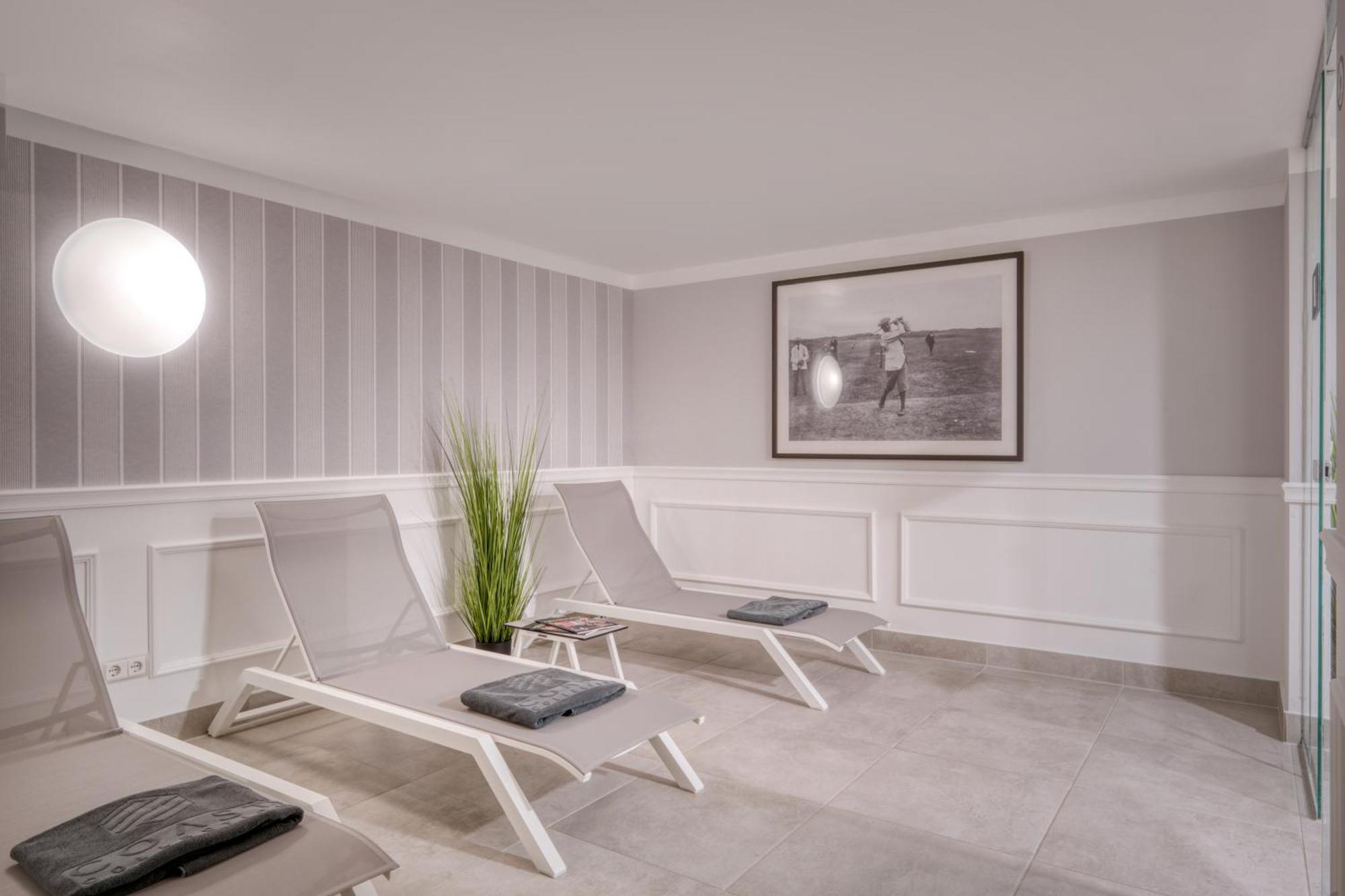 Strandgrün Golf-&spa Hotel 3*